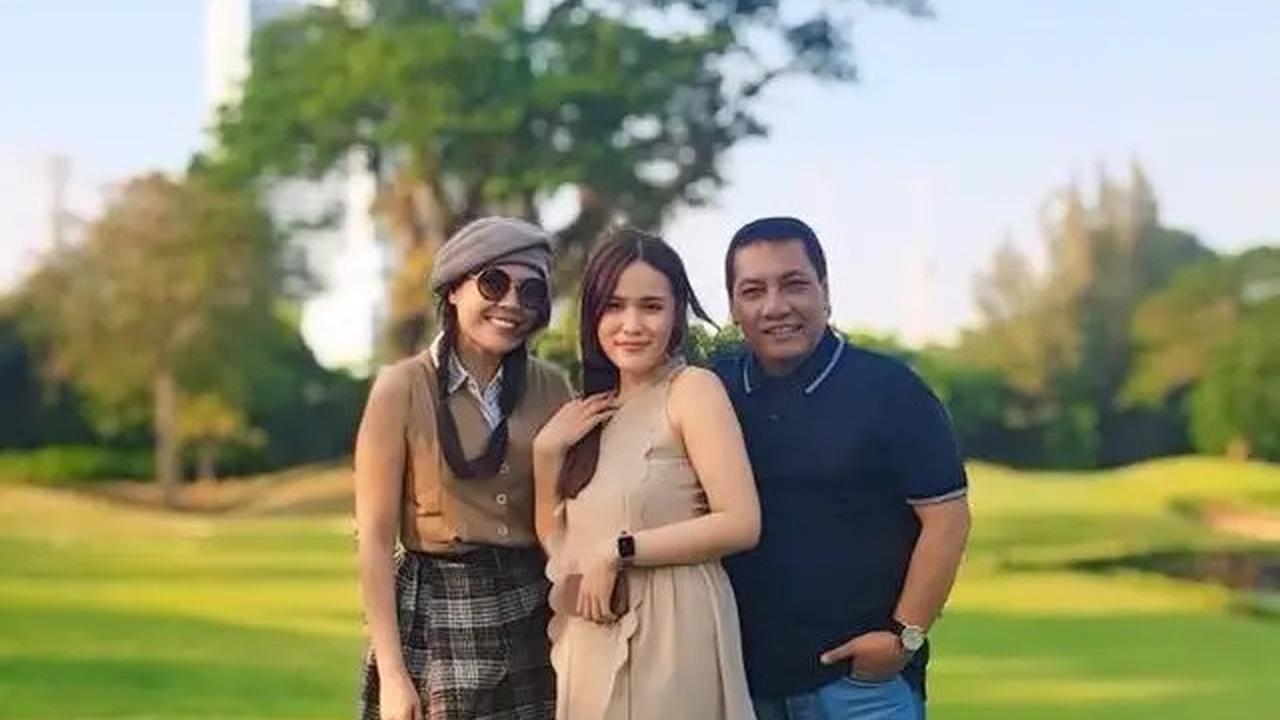 7 Potret Jessica Wongso di Lapangan Golf Ini Banjir Pujian, Bak Sosialita