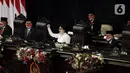 Ketua DPR Puan Maharani (tengah) saat mengikuti Sidang Paripurna DPR 2021 di Gedung Nusantara, Senayan, Jakarta, Senin (16/8/2021). Presiden Joko Widodo atau Jokowi membacakan RUU APBN 2022 dan Nota Keuangan. (Liputan6.com/Angga Yuniar)