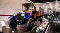 Wolseley CP Truck tahun 1924 di Isuzu Plaza