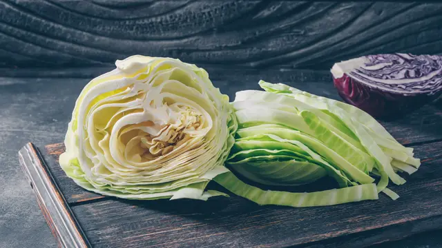 4 Jenis Makanan yang Sebaiknya Tidak Dikonsumsi Ibu Menyusui Saat Bayi Mengalami Alergi (Foto: Freepik/8photo)