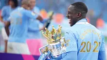 Benjamin Mendy. Bek kiri Prancis berusia 27 tahun yang kini menjalani musim kelima bersama Manchester City sejak 2017/2018 ini pernah tiga kali menjadi juara Liga Inggris bersama The Citizens. Ketiganya adalah musim 2017/2018, 2018/2019 dan 2020/2021. (AFP/Pool/Dave Thompson)