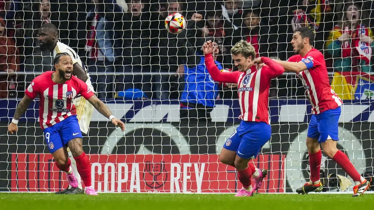Foto: Penampilan Spartan Atletico Madrid Saat Menumbangkan Real Madrid di Copa del Rey