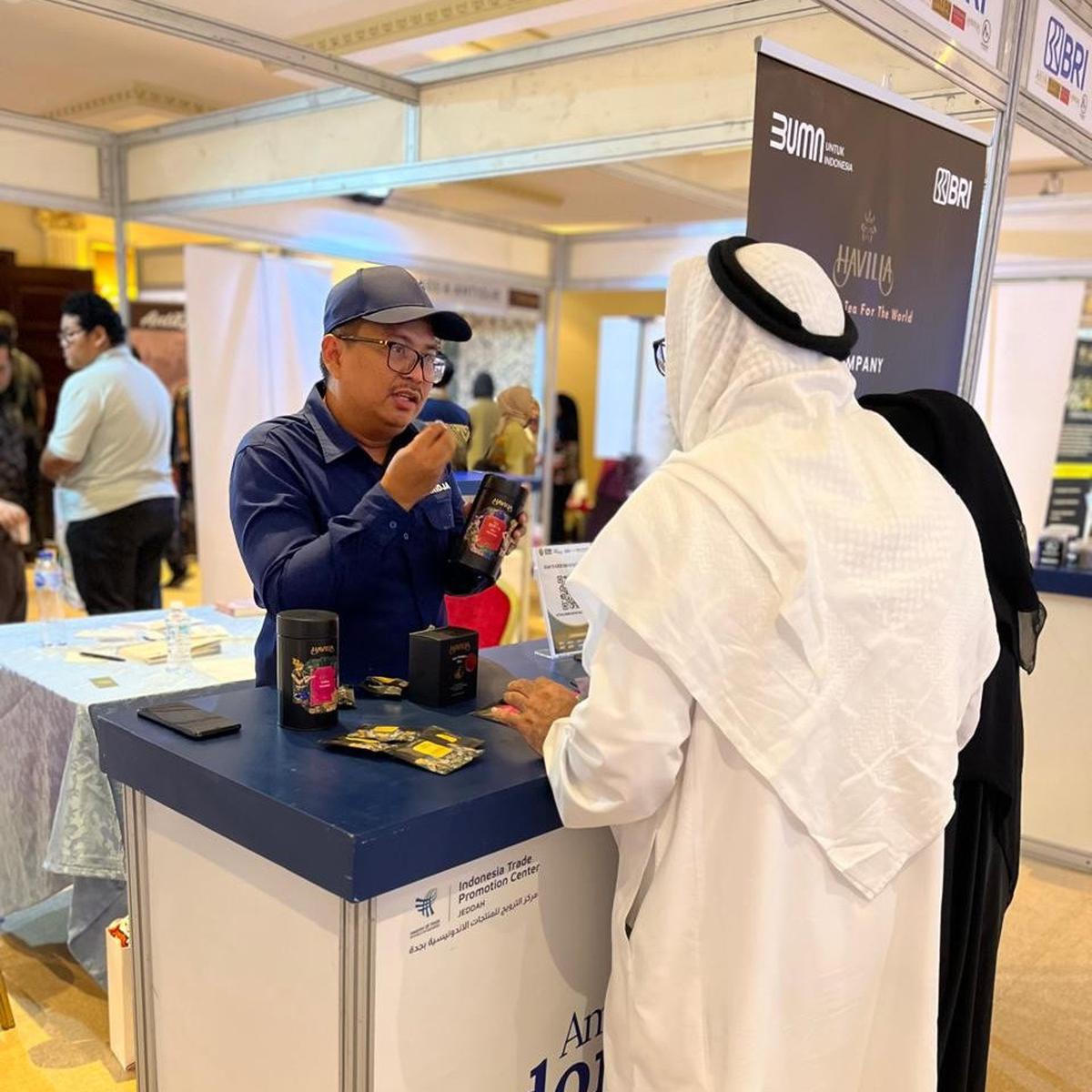 5 UMKM Binaan BRI Ikut Pameran Event Amazing Indonesia di Jeddah
