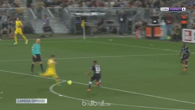 Berita video PSG masih terus meraih kemenangan meski sudah dipastikan juara Ligue 1 2017-2018. Kali ini mereka menang 1-0 atas Bordeaux. This video presented by BallBall.