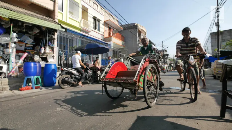 Akomodasi Operasional Becak, Pemprov DKI Bakal Revisi Perda