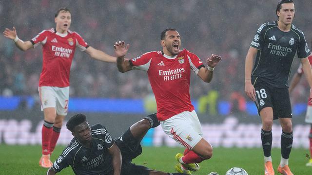 benfica vs real madrid liga champions pavlidis