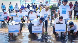 Kementerian Lingkungan Hidup Pulihkan Ekosistem Mangrove di NTB