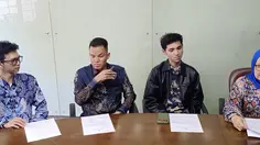 Syahravi Bongkar Bukti Fariz RM Pernah Puji Lagu Di Antara Kata
