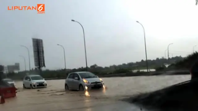 News Flash : Tol Cikampek Banjir Konsumen Layak Dapat Ganti Rugi