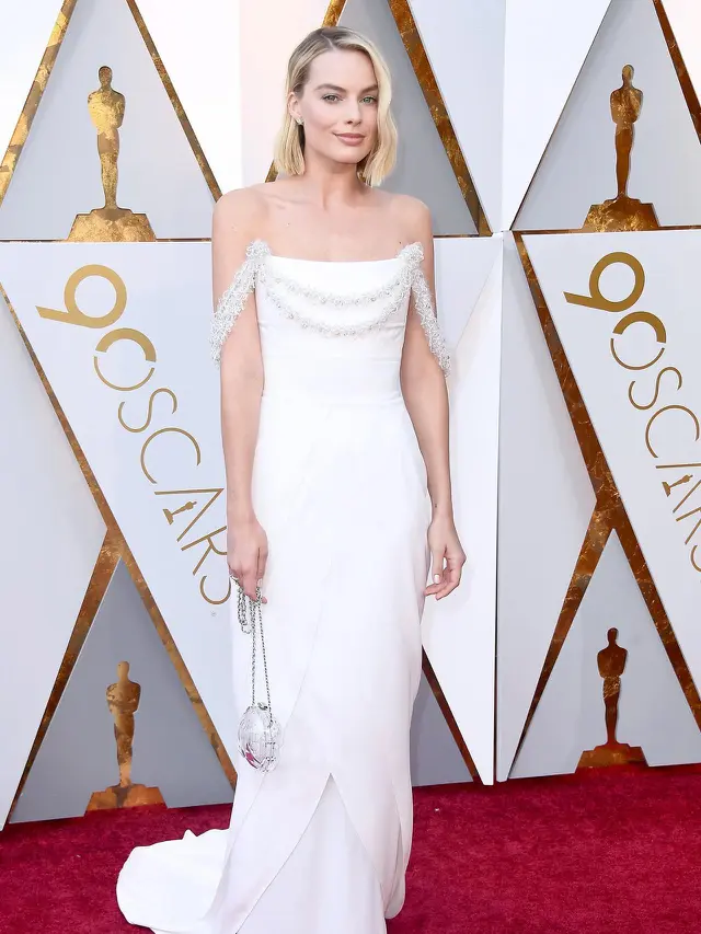 Kaleidoskop Maret 2018: Parade Gaun Menawan di Ajang Piala Oscar