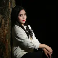 Beredarnya foto tanpa busana rekayasa yang menunjukkan dirinya ini merupakan pengalaman pertama bagi Prilly. Pemeran Ganteng-ganteng Serigala ini masih tak habis pikir ada orang yang tega seperti itu. (Galih W. Satria/Bintang.com)