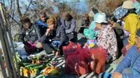 Upacara Ritual Semeningah di Bromo (Dok. tangkapan layar instagram/https://www.instagram.com/p/Cxbxwp-vIRH/@bbtnbromotenggersemeru/ Winda Syifa Sahira)