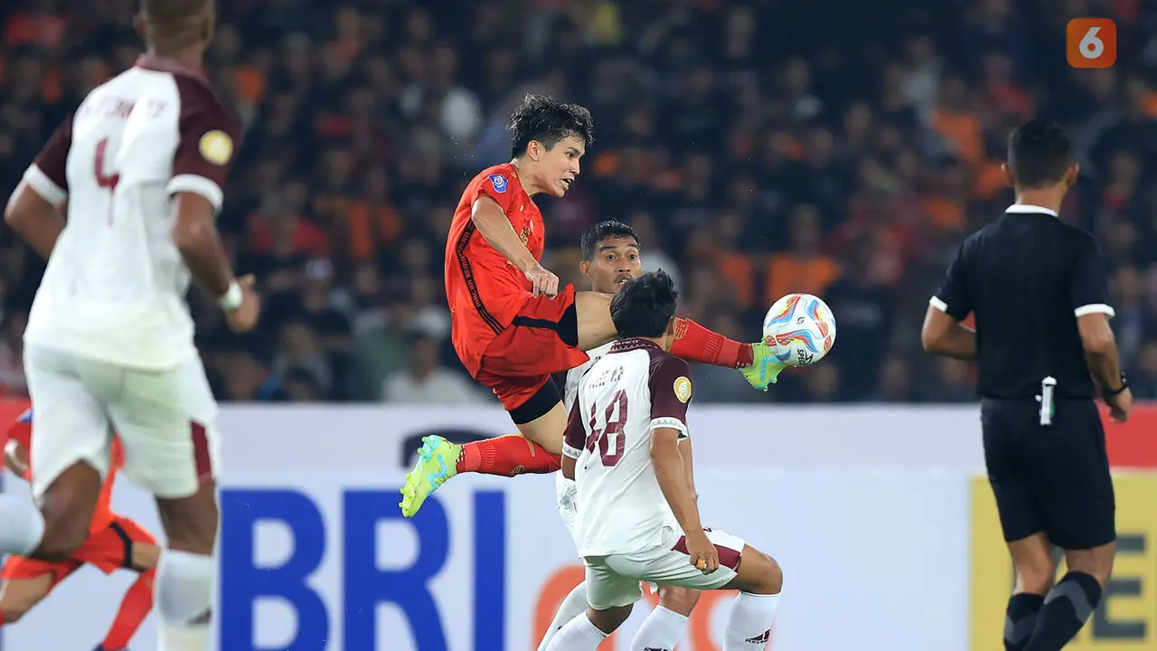 Duel PSM vs Persija