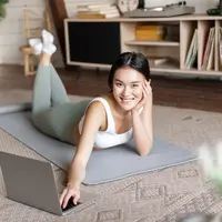 Kenali macam-macam jenis workout yang cocok untuk dirimu. (foto: benzoix/freepik)