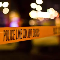 Diduga kuat inilah penyebab kakak beradik itu nekat bunuh diri di Apartemen Gateway... (Foto: bklyner.com)