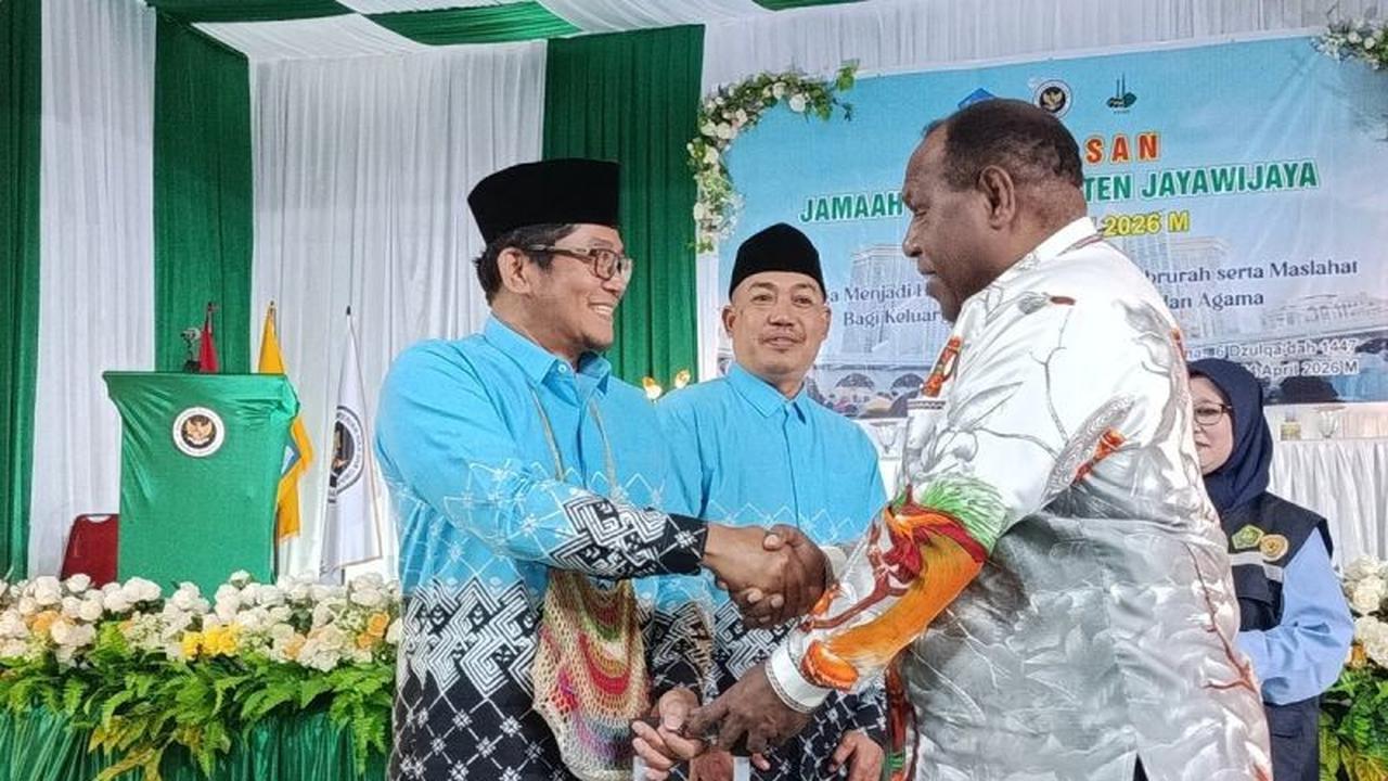 Pemkab Jayawijaya Lepas 42 Jamaah Haji, Berharap Ibadah Mabrur dan Sehat di Tanah Suci
