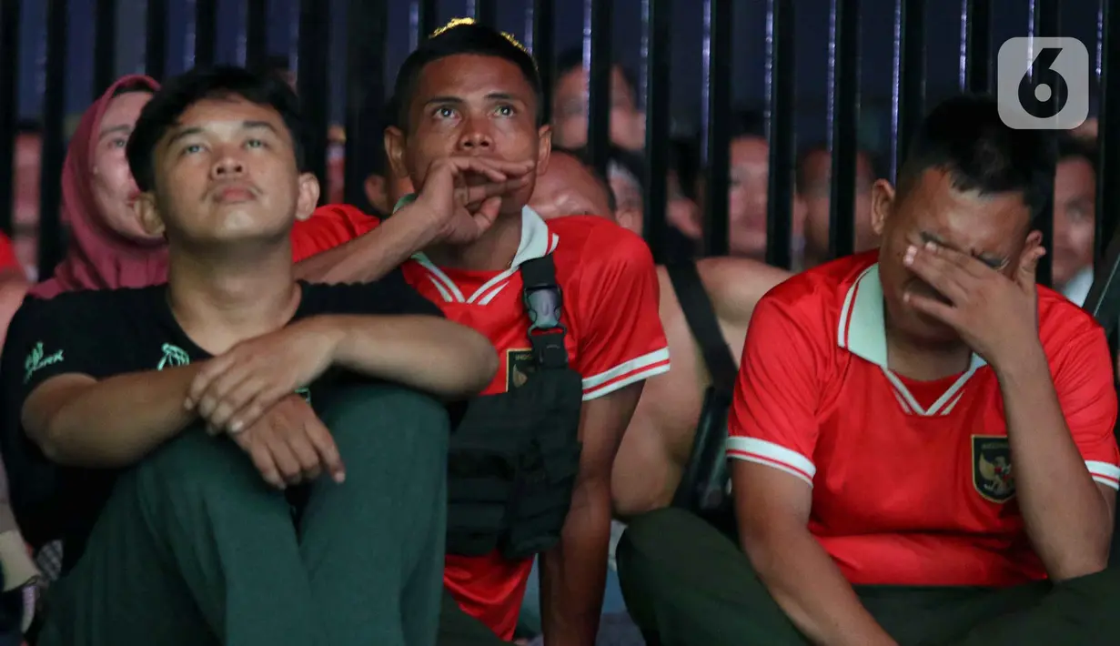 Ratusan peserta pendukung Garuda Muda bertanding melawan Irak pada perebutan tempat ketiga Piala Asia U-23 Qatar 2024 (Liputan6.com/Herman Zakharia).
