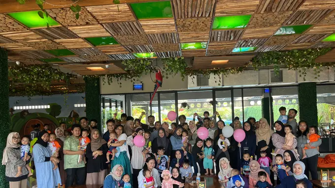 Peserta perayaan ulang tahun Birth Club Bandung Simamah