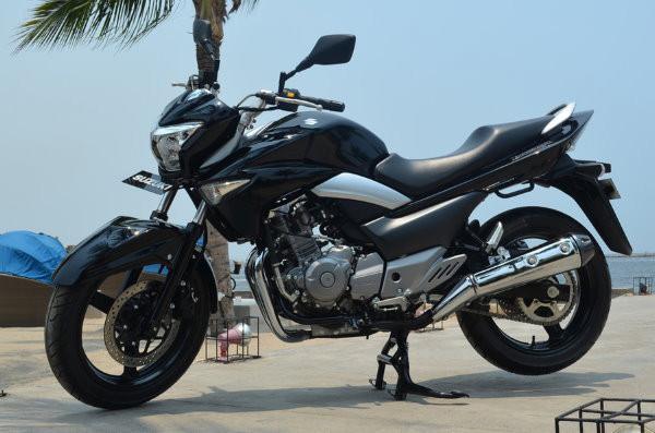 Suzuki Inazuma - Style