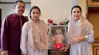 Model Gamis Mayangsari di Momen Pengajian 1000 Hari Sang Ibunda, Tampil Anggun