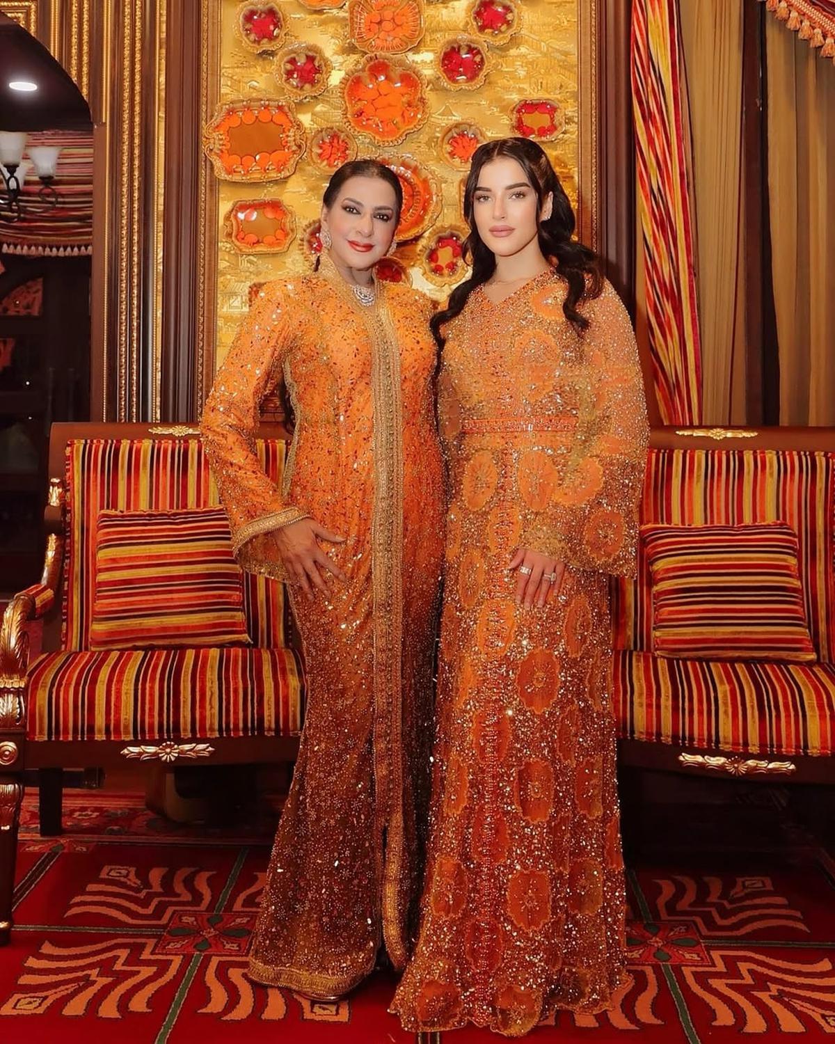 Baru Foto Lebaran, Potret Tasya Farasya Tampil Cantik dengan Outfit Couple dengan Sang Ibu