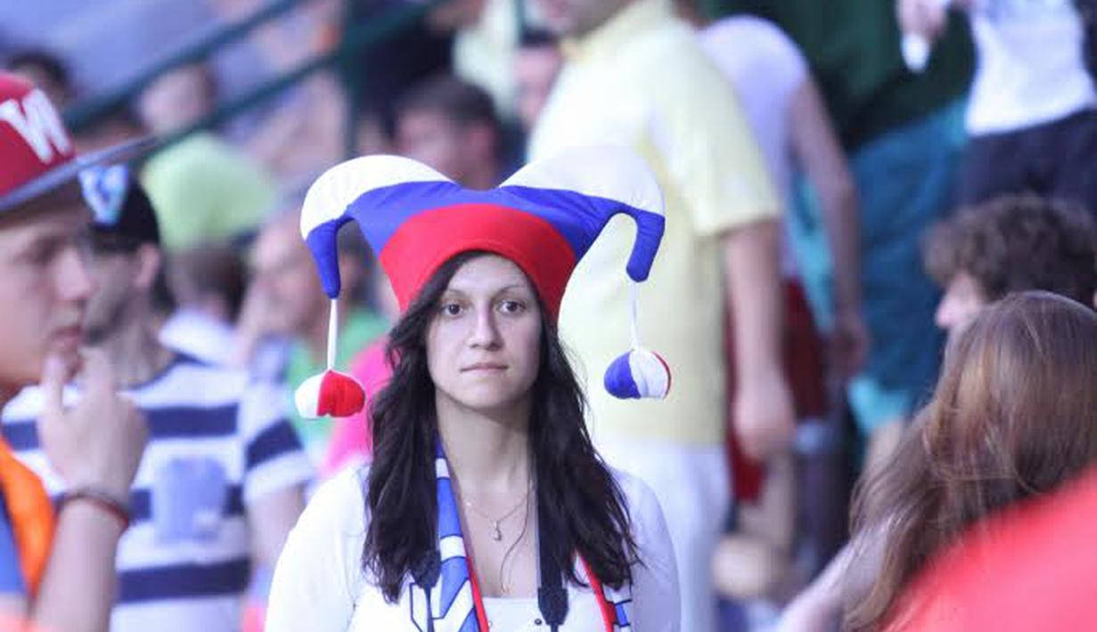 Pernak-pernik salah seorang supporter Slowakia