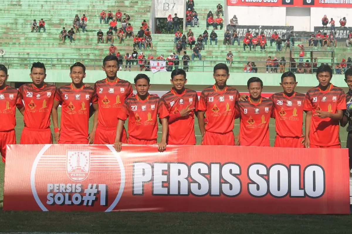 Persis Solo