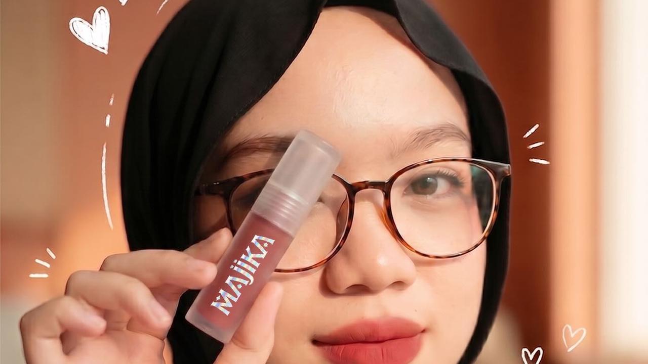 Rahasia Bibir Fresh Sepanjang Hari, Simak Tips Memilih Lip Tint yang Tepat untuk Daily Makeup