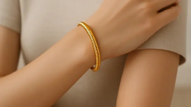 Model Gelang Emas 2 Gram Elegan Desain Simpel Tanpa Liontin/ Ilustrasi oleh AI