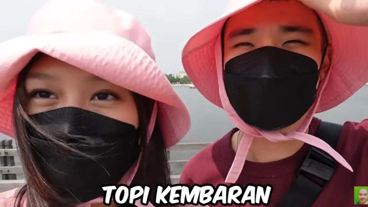 Pacaran, Ini 6 Potret Kebersamaan Jess No Limit dan Sisca Kohl