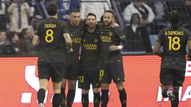 Foto: Melihat Lagi Duel Ronaldo Vs Messi di Lapangan Hijau, PSG Bungkam Riyadh All Star