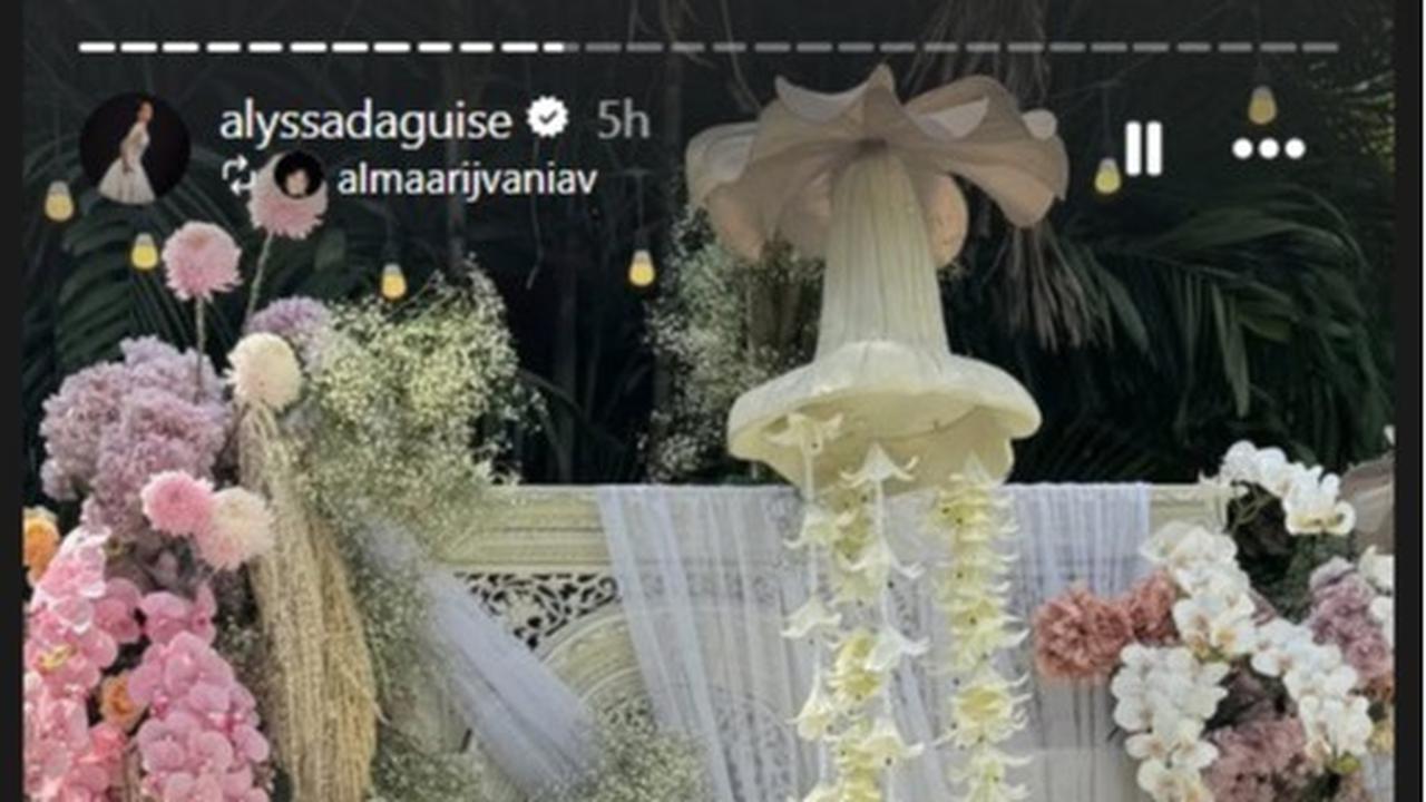 Potret Cantik Menawan Alyssa Daguise di Momen Siraman Jelang Pernikahan, Aura Pengantin Kian Bersinar
