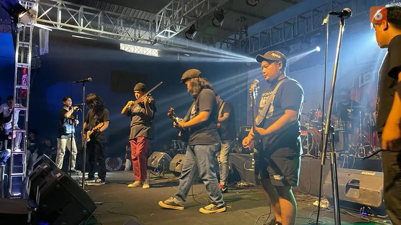 Band lokal asal Solo The Working Class Symphony, Pemilik Lagu Satu Jiwa Persis Solo