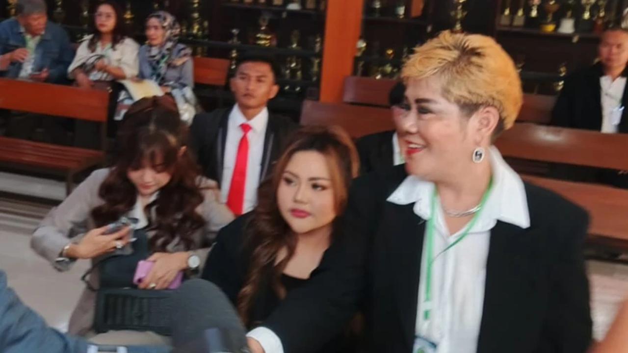 Lisa Mariana di PN Bandung