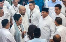 VIDEO: Momen Adik Ibu Tien Rekatkan Tangan Presiden Terpilih Prabowo dengan Titiek Soeharto