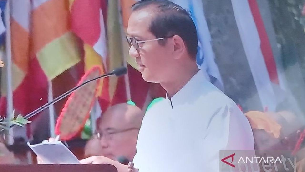 Umat Buddha Indonesia Diminta Jadi Pelopor Kedamaian dan Kerukunan Bangsa