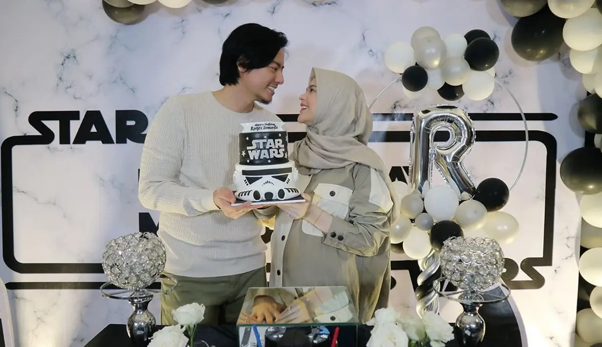 Roger Danuarta dan Cut Meyriska (Instagram/cutratumeyriska)