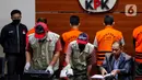 Wakil Ketua KPK, Nurul Ghufron (kanan) mengatakan Wali Kota Bandung Yana Mulyana akan menghuni sel tahanan di Gedung Merah Putih KPK dalam 20 hari ke depan. (Liputan6.com/Angga Yuniar)
