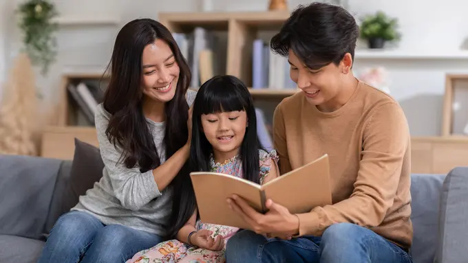 keluarga november anak belajar