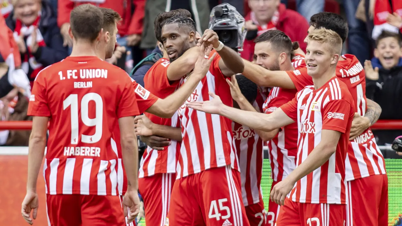 Foto: Kejutan itu Bernama Union Berlin, Kangkangi Borussia Dortmund Hingga Bayern Munchen di Bundesliga