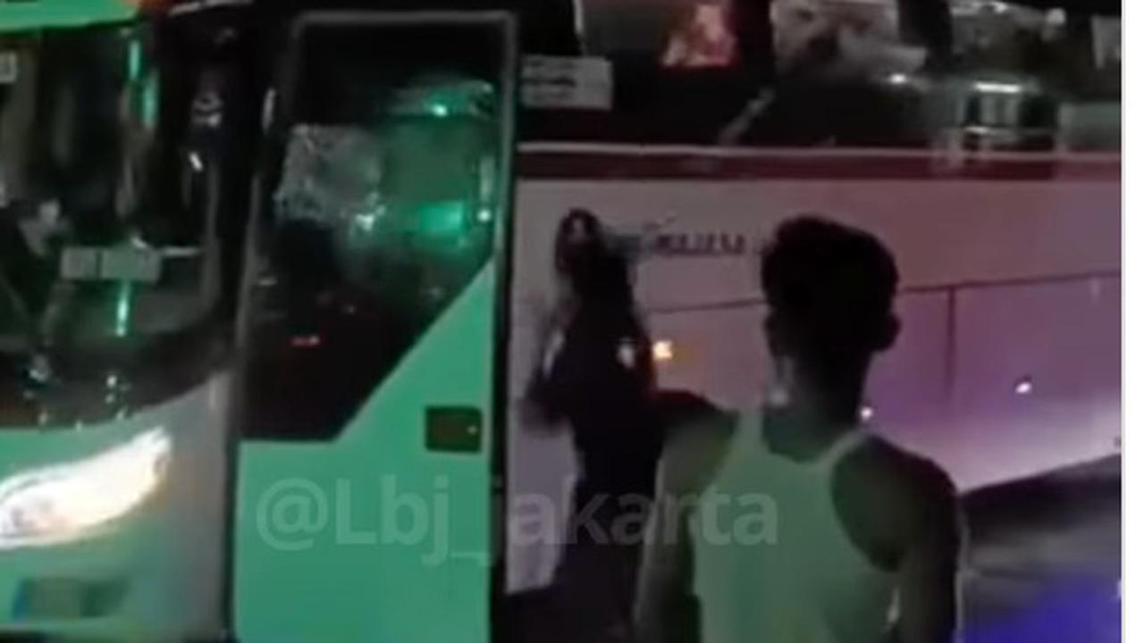 Viral! Pengamen Diduga Rusak Bus Primajasa, Polisi Turun Tangan
