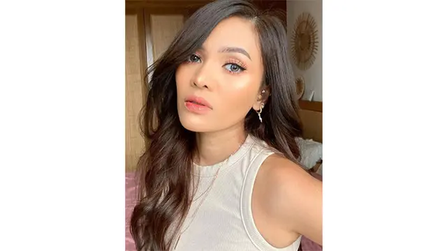 Selalu Tampil Dengan Rambut Badai Yang Menawan, 5 Influencer Cantik Ini Bongkar Rahasianya! (2)