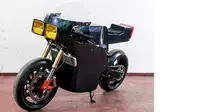Pabrikan superbike bertenaga listrik, Energica, meluncurkan sepeda motor listrik baru. Motor ini diberi nama Midnight Racer (Foto: motorcyclenews.com).
