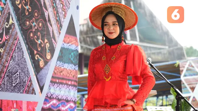 Gadis Dayal