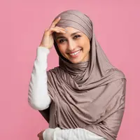 Rangkaian koleksi produk perawatan kecantikan untuk perempuan muslimah (Foto: Dok. Azalea)