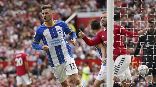 Foto: Debut Suram Erik ten Hag di Liga Inggris saat Manchester United Takluk dari Brighton di Pekan Pertama Liga Inggris 2022 / 2023