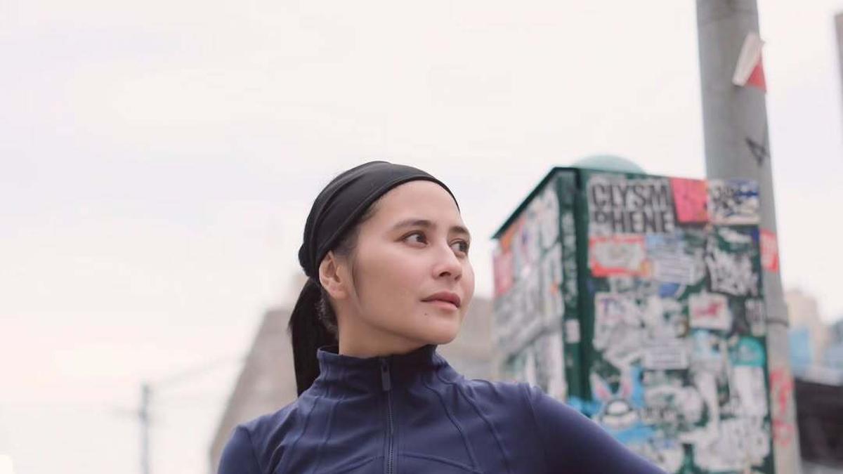 Bareface dan Tetap Memesona, 6 Gaya Sporty Prilly Latuconsina Lari Bareng Kekasih, Omara Esteghlal di New York