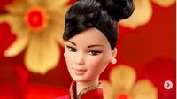 Sambut Imlek, Barbie Luncurkan Boneka dengan Baju Tradisional China. (dok.Instagram @barbie/https://www.instagram.com/p/CZAEuE5oPrv/Henry)