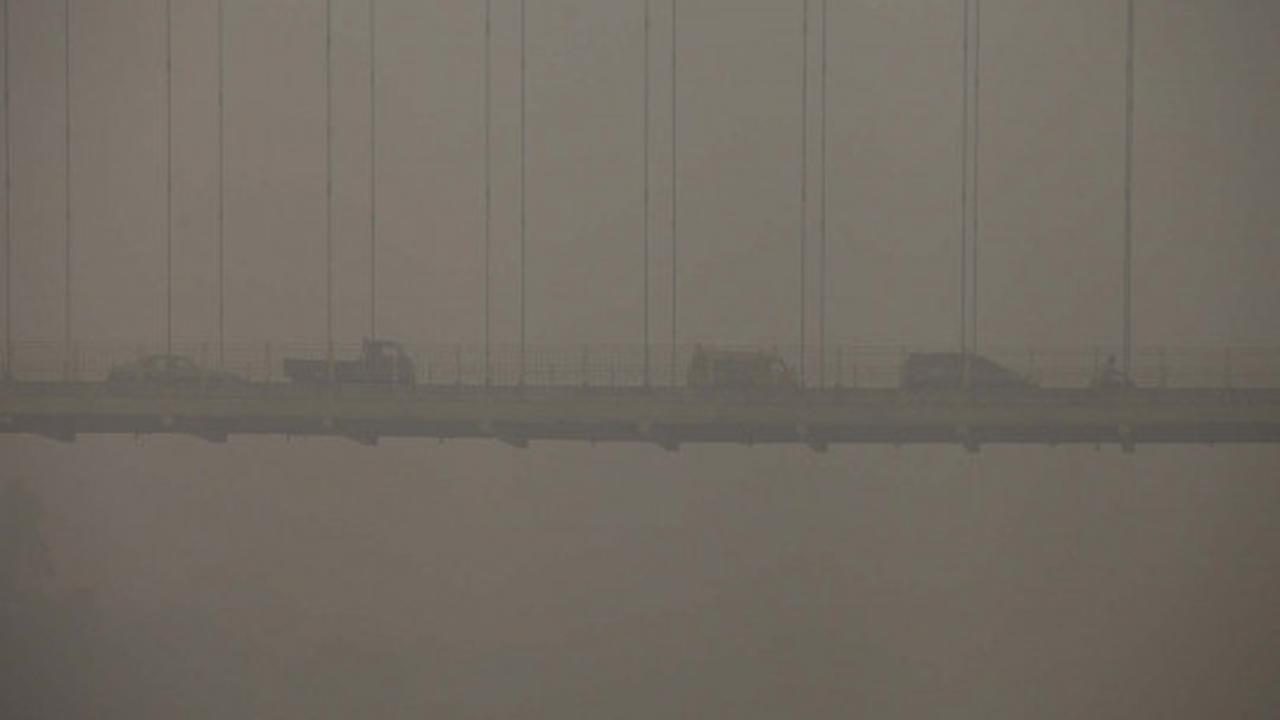 Beginilah pemandangan kabut asap semakin tebal selimuti Singapura