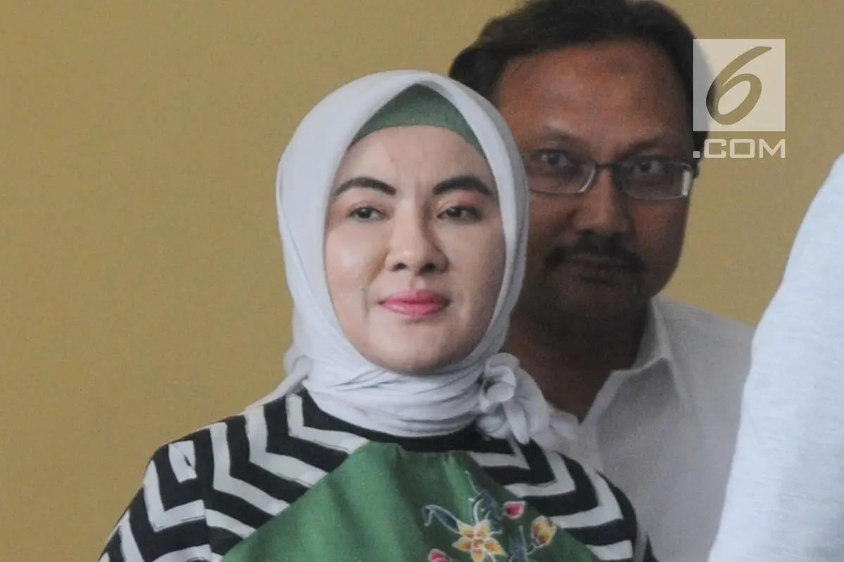 Ekspresi Dirut Pertamina Usai Diperiksa KPK